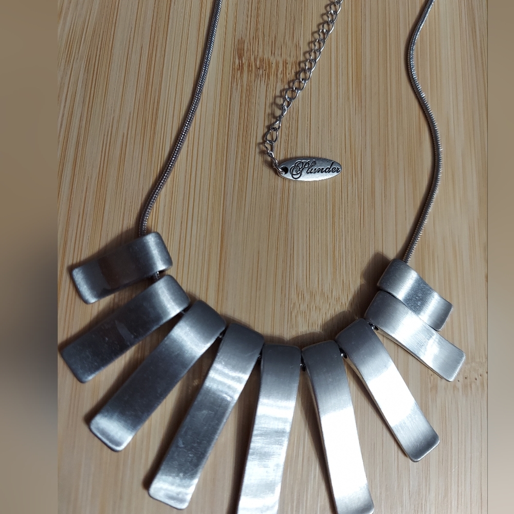 Plunder Textured Silver Tone/Bar Slide Necklace - Picture 5 of 6
